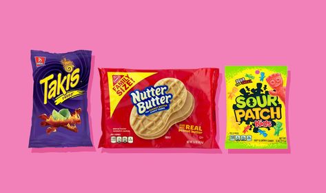 25 Accidentally Vegan Snacks You Can Find at Virtually Any Convenience Store | VegNews Gas Station Snacks, Accidentally Vegan Foods, Sour Patch Watermelon, Accidentally Vegan, Vegan Info, Store Bought Snack, Fruity Snacks, Hearty Snacks, Vegan Store