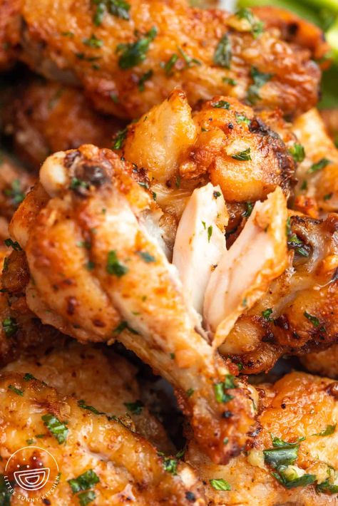 Easy Baked Dishes For Dinner, Baked Wing Ding Recipes, Large Chicken Wings In The Oven, Garlic Butter Chicken Wings Oven Baked, Bone In Chicken Wing Recipes, Healthy Baked Chicken Wings, Garlic Wings Recipe Oven Baked, Baked Boneless Chicken Wings, Wing Wednesday Ideas