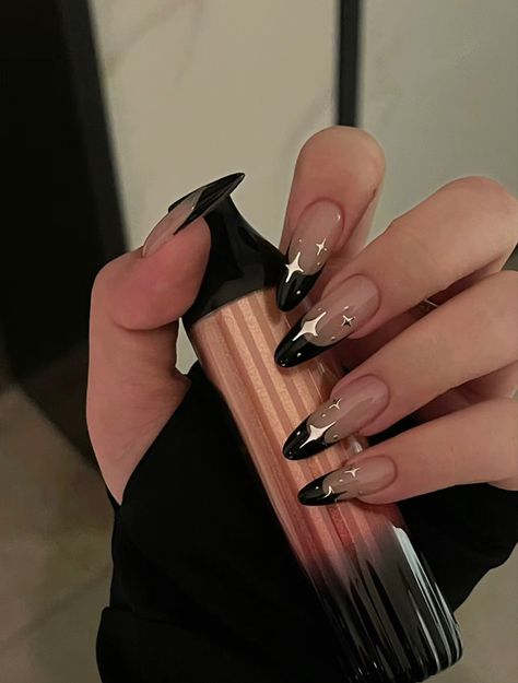 Goth Nails, Grunge Nails, Pretty Gel Nails, Nagel Inspo, Fire Nails, Dream Nails, Pretty Acrylic Nails, Minimalist Nails, French Tip Nails