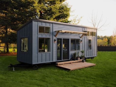 Cheap Tiny House, Container Homes For Sale, Tiny House Exterior, House Portugal, Tiny House Trailer, Tiny House Listings, Casa Container, Tiny Houses For Sale, Shipping Container Homes