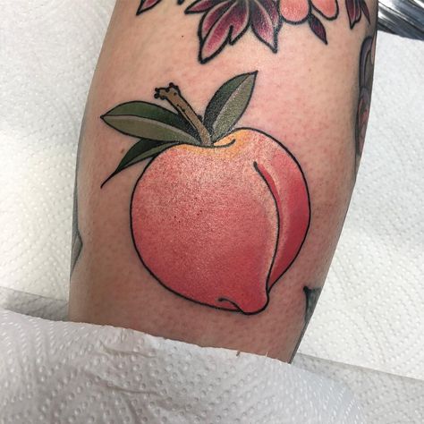 Peach Tattoo | Tattoo Ideas and Inspiration China Tattoo, Japanese Peach, Peach Tattoo, Tattoo Japanese, Just Done, Tattoo Tattoo, Mini Tattoos, Japanese Tattoo, Color Tattoo