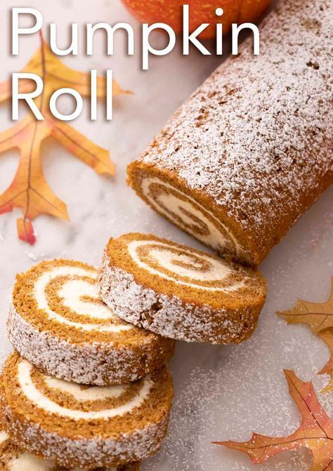 Pumpkin Cake Filling, Kitchen Preppy, Pumpkin Roll Recipe Easy, Pumpkin Roll Recipe, Pumpkin Roll Cake, Pumpkin Rolls Recipe, Pumpkin Kitchen, Cake Roll Recipes, Recipe Pumpkin