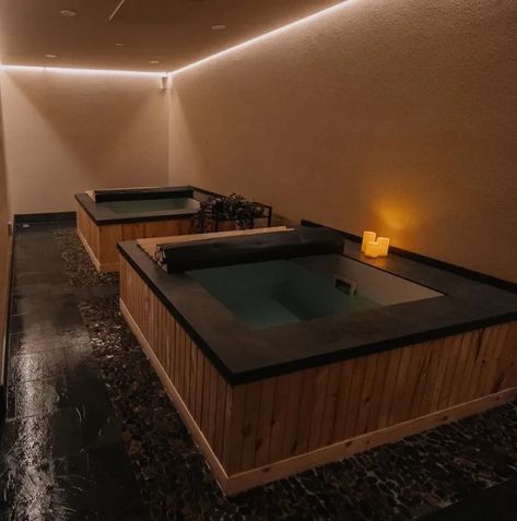 Alter Opens Sauna & Ice Bath Studio in Toronto Ice Bath Design, Sauna Studio Design, Recovery Room Ideas, Sauna And Ice Bath, Yoga House, Cold Bath, Home Spa Room, Dream Gym, Gym Design Interior