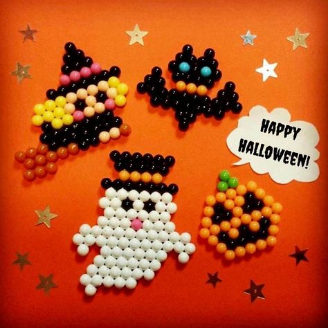 Aquabeads USA on Instagram: “Have a safe and happy Halloween! 🎃👻🍬” Aquabeads Ideas, Bead Loom Kits, Halloween Crafts Preschool, Easy Diy Halloween Decorations, Design Factory, Manualidades Halloween, Diy Perler Bead Crafts, Halloween Crafts Decorations, Halloween Beads