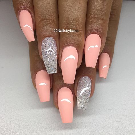 @KortenStEiN Peach Nails, Coral Nails, Gel Nail Art Designs, Her Nails, Nail Swag, Summer Acrylic Nails, Silver Nails, Coffin Nails Designs, Short Acrylic Nails