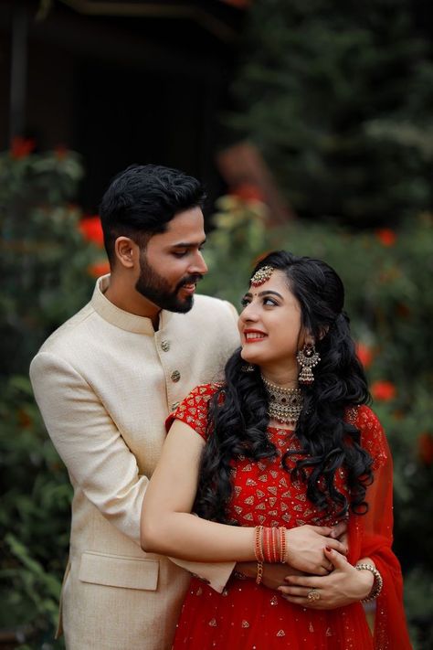 Anniversary Poses For Couples, Kankupagla Couple Pose, Engejment Couple Pic, Capal Pic Love, Capal Pic, Anniversary Couple Photoshoot, Love Photo Image, Engagement Portraits Poses, Pre Wedding Photoshoot Props