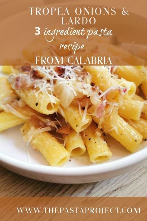 Pasta alla Toranese is a tasty Calabrian dish of pasta with Tropea onions and lardo (not lard). A simple to make dish with only 3 main ingredients. a full of flavour and easy to make authentic Italian pasta recipe #pasta #Italianpasta #tropeaonions #lardo #rummopasta #Italianfood #calabria #easydinner #weeknightpasta #authenticitalianpasta #thepastaproject @thepastaproject Tropea Onions, Meat Pasta Recipes, Italian Pasta Recipes Authentic, Authentic Italian Pasta, Italian Pasta Recipe, Lamb Pasta, Pasta With Meat Sauce, Ragu Recipe, Favorite Pasta Recipes