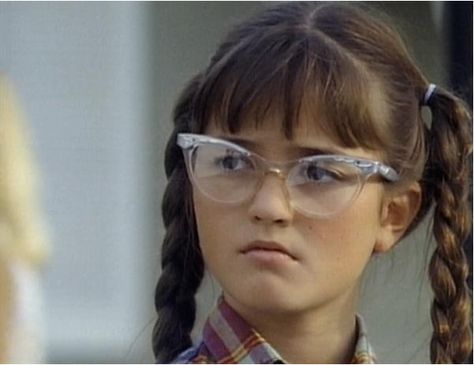 winnie cooper Winnie Cooper, The Wonder Years, Danica Mckellar, Wonder Years, Vintage Memory, Kids Tv, Fashion Tv, Dancing With The Stars, Classic Tv