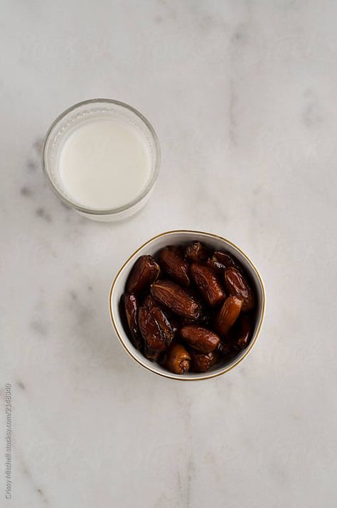 Dates Photography, Date Milk, Ramadan Dates, Pitted Dates, Ramadan Prayer, A Glass Of Milk, Ramadan Day, Fruit Photography, Marble Surface