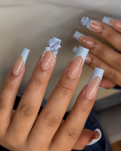 Spring Coquette Nails, Blue Bow Nails, Blue Coquette Nails, Short Nails Black Women, Cold Nails, Nails With A Bow, Nails With Bows, Cut Dog Nails, Nails Coquette