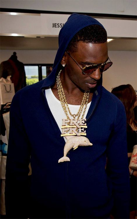 Young Dolph PRE Young Dolph Pfp, Young Dolph Rapper, Young Dolph Tattoo, Young Dolph Wallpaper, Bourbon Cake, Young Dolph, Best Rapper Ever, Billionaire Lifestyle Luxury Living, Rapper Style