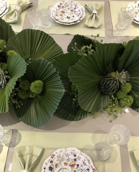 Green Floral Decor, Hotel Flowers, Tropical Wedding Inspiration, Green Centerpieces, Flower Arrangements Simple, Table Arrangement, Fresh Flowers Arrangements, Everything Wedding, Tropical Theme