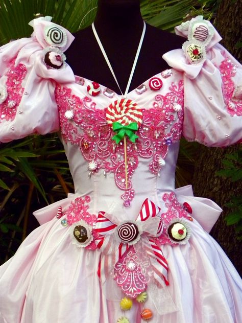 Close up of bodice, love the candy theme Candy Themed Boots, Candy Themed Dress, Sugar Plum Fairy Costume Diy, Candy Clothes Aesthetic, Candy Theme Costumes, Candy Theme Dress, Peppermint Costume, Candy Theme Outfit, Candyland Couture