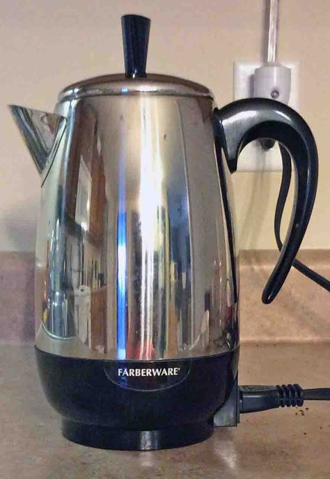 Tips on how to clean an electric coffee pot percolator, and keep it that way until it dies. Coffee Pot Cleaning, Nyc Coffee Shop, Percolator Coffee Pot, Coffee Percolator, Percolator Coffee, Dishwasher Soap, Stainless Steel Cleaning, Coffee Pots, Coffee Staining