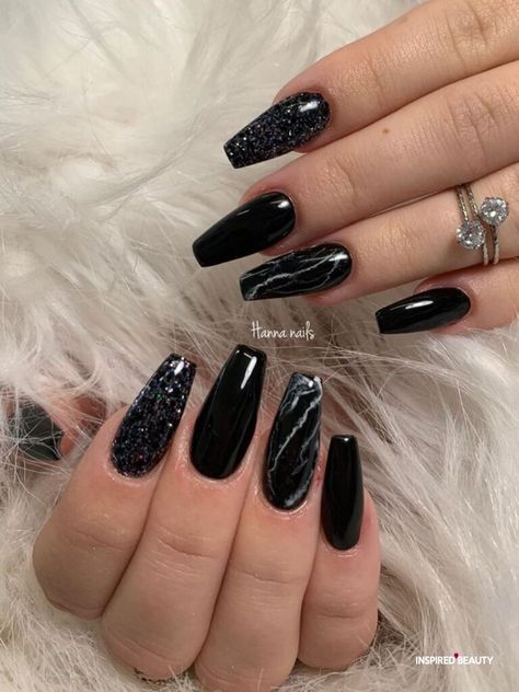 Black Marble Nails, Black Nails With Glitter, Nails With Glitter, Black Coffin Nails, Silver Glitter Nails, Black Acrylic Nails, Gold Glitter Nails, Fall Acrylic Nails, Black Nail Designs