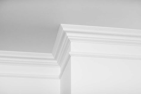 Does Crown Molding Make a Room Look Bigger or Smaller? Picture Moulding, Room Look Bigger, Medical Office Decor, Make A Room, Tall Ceilings, Small Home Office, Paint Colors For Living Room, Dream Apartment, Crown Molding