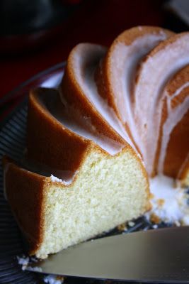 Vanilla Bundt Cake Recipes, Queen Cakes, Baking Journal, Mini Cheesecake Recipes, Bundt Cake Pan, Fruit Salads, Pound Cakes, Southern Food, Bundt Cakes Recipes