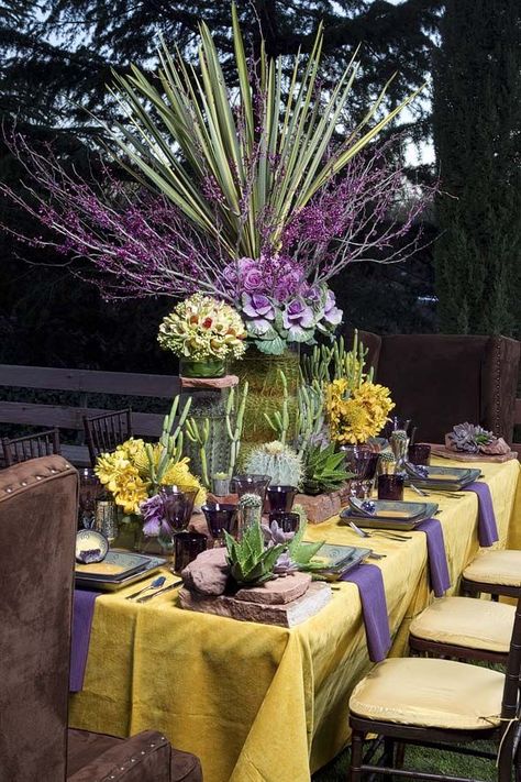 10 Fresh Centerpiece Ideas and Inspiration -                                                                                                                                                                                 More Deco Table Champetre, Hall Decorations, Beautiful Tablescapes, Thanksgiving Table Settings, Beautiful Table Settings, Wedding Hall, Pretty Tables, Summer Weddings, Table Arrangements