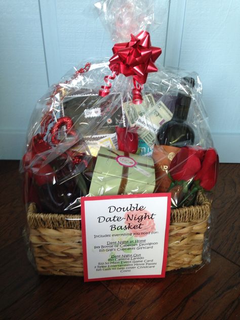 Auction Double Date Night Basket - first date night includes $50 restaurant gift card, $25 cash for babysitter, 2 movie tickets, $22.50 Main Event game cards, and for second date $49 bottle of wine and $15 Gigi cupcake card for dessert! Date Night Basket, Auction Gift Basket Ideas, Fundraiser Baskets, Christmas Crafts Diy Gifts, Theme Baskets, Auction Basket, Raffle Basket, Auction Baskets, Date Night Gifts