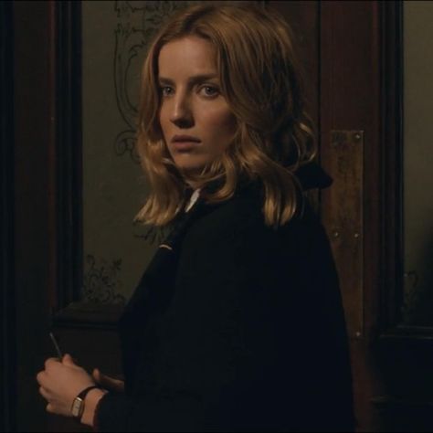 Peaky blinders icon Grace Shelby, Annabelle Wallis, Peaky Blinders, A Woman