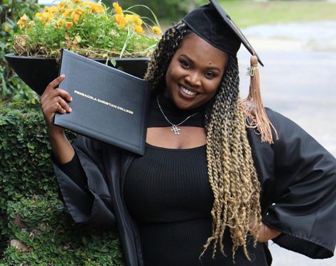 #graduation #graduationphotos #seniorpics #blackgirlmagic #melaninpoppin #capandgown #senior #melanin #blackgirl #graduation2020 #boxbraids #passiontwists Graduation Braided Hairstyles, Braids For Graduation, Graduation Hairstyle, Sleek Low Bun, Baseball Cap Hairstyles, Graduation Hairstyles With Cap, Cap Hairstyles, Hairstyles Box Braids, Short Hair Styles African American