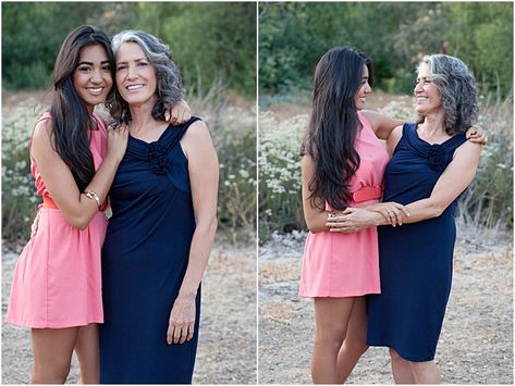 Mother Daughter Photoshoot Ideas, Mommy And Daughter Photo Shoot, Mother Daughter Photography Poses, Mom Daughter Photos, Mother Daughter Poses, Homecoming Poses, Daughter Photo Ideas, Mother Daughter Pictures, Daughter Photoshoot