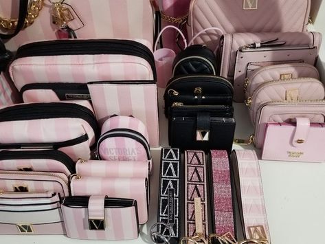 Items Aesthetic, Secret Aesthetic, Aesthetic Feminine, Vs Logo, Stylish Luggage, Victoria Secret Model, Victoria Secret Tote Bags, Logo Letter, Women's Bags By Style