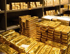 Lingot D'or, Gold Reserve, I Love Gold, Gold Bullion Bars, Logam Mulia, Gold Everything, Gold Investments, Money Stacks, Gold Bars