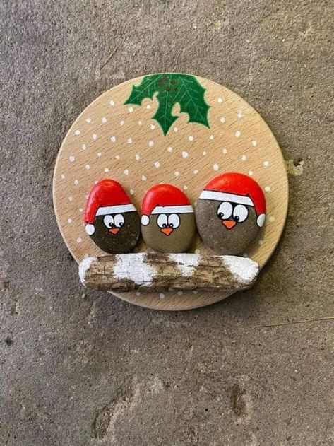 Fun Christmas Crafts For Kids, Christmas Candy Jars, Christmas Pebble Art, Diy Christmas Candy, Christmas Crafts For Kids To Make, Handmade Christmas Crafts, Christmas Rock, Fun Christmas Crafts, Candy Christmas Decorations