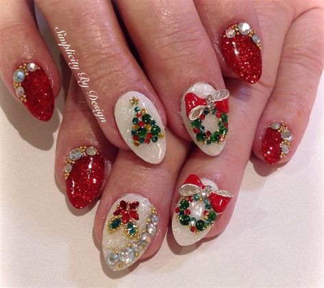 Day 359: Merry Christmas Nail Art Japanese Christmas Nail Art, Merry Christmas Nail Art, Christmas Nail Charms, Nail Art Natal Xmas, Douyin Christmas Nails, Christmas Nails With Charms, Nail Noel Christmas, Nail Christmas Designs, Nail Art Christmas Designs