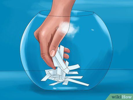 How to Play Fish Bowl (with Pictures) - wikiHow How To Play Fish Bowl Game, Fish Bowl Game Ideas, Fish Bowl Game, Fishbowl Game, Games For Big Groups, Loteria Party, Baby Shower Fishing, Valentines Brunch, Fun Group Games