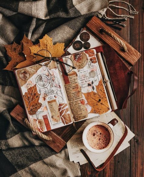 Cozy Christmas Aesthetic Wallpaper, Cozy Christmas Aesthetic, Dark Academia Aesthetic Wallpaper, Fall Mood Board, Christmas Aesthetic Wallpaper, Journal Aesthetic, Fall Feels, Dark Academia Aesthetic, Academia Aesthetic