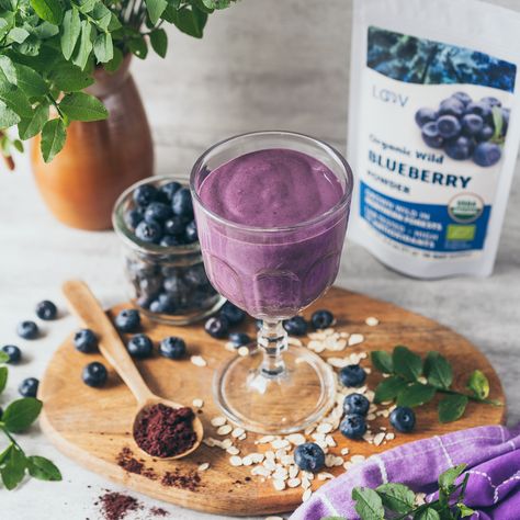 Super Yummy Recipes, Heavy Metal Detox Smoothie, Metal Detox Smoothie, Barley Powder, Blueberry Smoothie Bowl, Edible Seaweed, Blueberry Powder, Heavy Metal Detox, Detox Smoothie Recipes