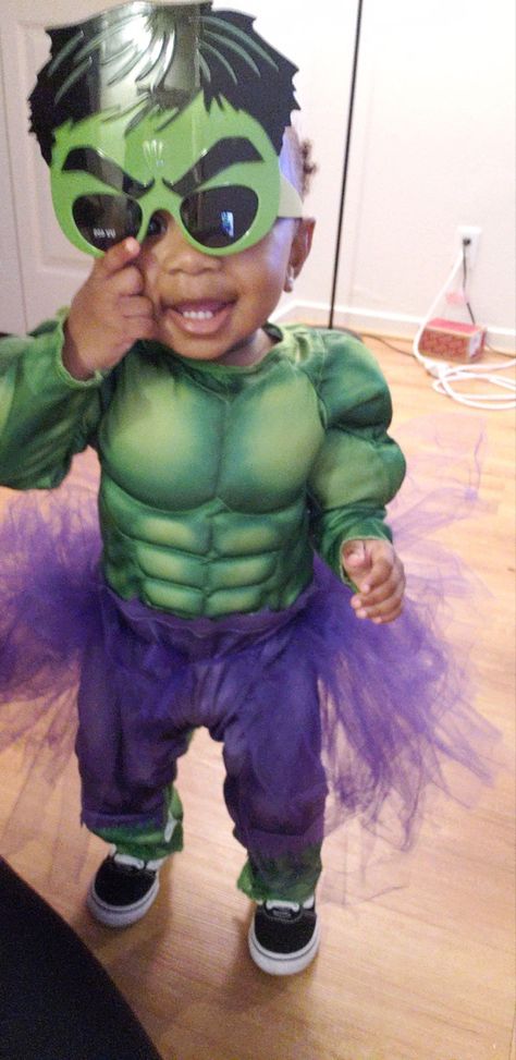 “Who run the world, GIRLS!!” - Beyoncé, Unisex Halloween Costume, Hulk Girl Costume, Avenger Hallowenn Costume, Avengers Hulk Costume, Black Girl Halloween, Toddler Costumes Hulk Costume, Badass Halloween Costumes, Princess Halloween Costume, The Hulk, Girls Halloween, Super Hero Costumes, Best Cosplay, Costume Halloween, Girl Costumes