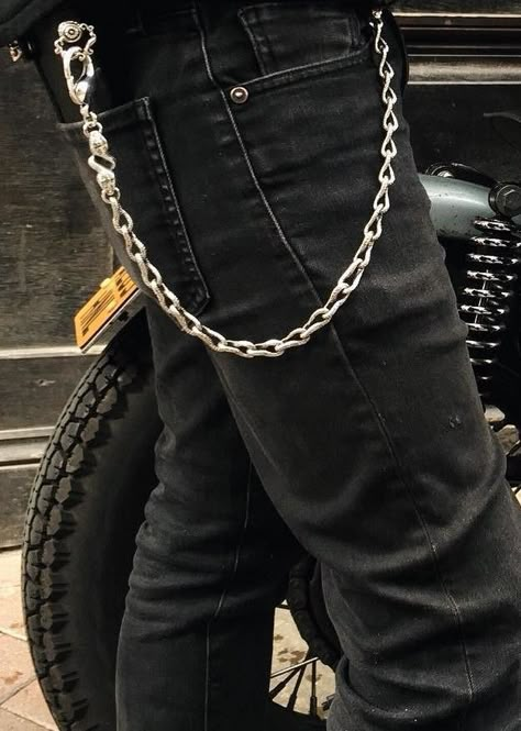 Chain On Jeans, Orel Puppington, Chain Pants, Formal Ideas, Prince Costume, Wallet Chains, Jeans Outfit Men, Pant Chains, Emo Boy