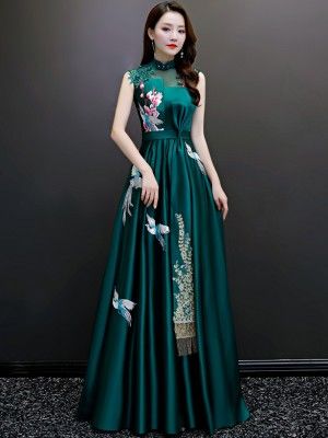 Wedding Gown Inspiration, Chinese Wedding Dress, Mother Of The Bride Dresses Long, Asian Wedding Dress, Chinese Style Dress, Special Event Dresses, Qipao Cheongsam, Cheongsam Dress, Fashion Inspiration Design