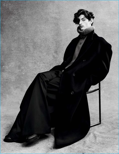 vogue-hommes-paris-2016-editorial-faces-004 Mode Editorials, Vogue Men, Cool Winter, Human Poses Reference, Poses References, Human Poses, Moda Vintage, Pose Reference Photo, White Photo