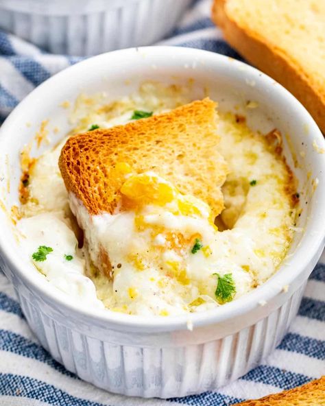 Creamy Parmesan Baked Eggs Jo Cooks, Brunch Eggs, Creamy Parmesan, What's For Breakfast, Breakfast Recipes Casserole, Low Carb Breakfast, Baked Eggs, Breakfast Breads, Breakfast Brunch Recipes