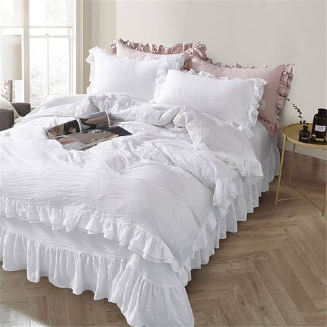 Amazon.com: MOOWOO Ruffle Duvet Cover Set, Soft and Breathable Washed Microfiber 3pcs Bedding Set, Shabby Chic Farmhouse Duvet Cover and Pillow Shams, Zipper Closure & Corner Ties, Easy Care -(White, Queen) : Home & Kitchen Farmhouse Duvet Cover, Farmhouse Duvet, Commode Shabby Chic, Ruffle Duvet Cover, Cute Apartment, Queen Size Duvet Covers, Simply Shabby Chic, Chic Bedding, Stylish Apartment