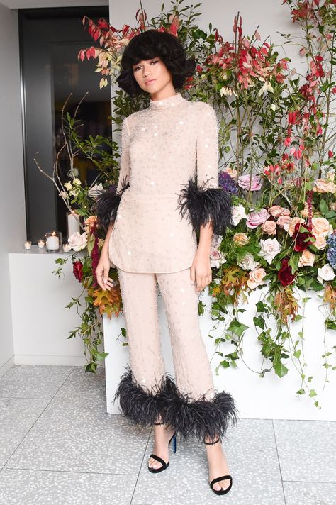 Estilo Zendaya, Zendaya Outfits, Zendaya Style, Glamorous Party, Boss Life, Zendaya Coleman, 1960s Fashion, Alexa Chung, Vogue Fashion