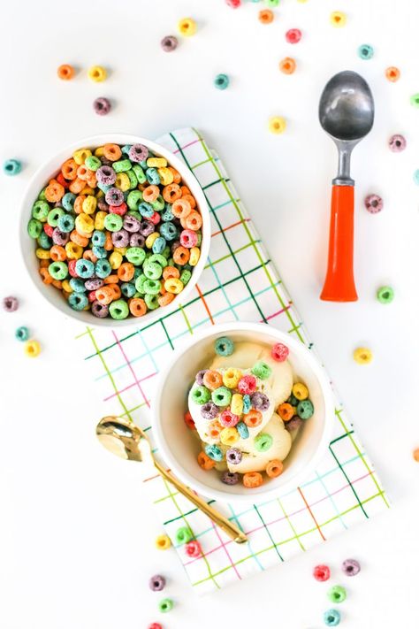 Cereal Milk Ice Cream | Salty Canary Sereal Sarapan, Milk Ice Cream Recipe, Best Ice Cream Flavors, Cereal Flavors, Milk Dessert, Ice Cream Maker Recipes, Cereal Milk, Milk Ice Cream, Ice Cream Ingredients