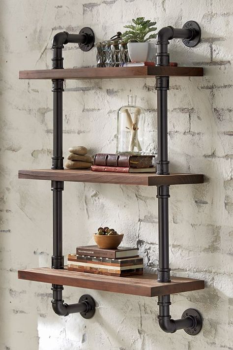 Living Room Industrial, Koti Diy, Diy Regal, Industrial Pipe Shelves, Pipe Decor, Diy Pipe, Farmhouse Shelves, Hemma Diy, Pipe Furniture