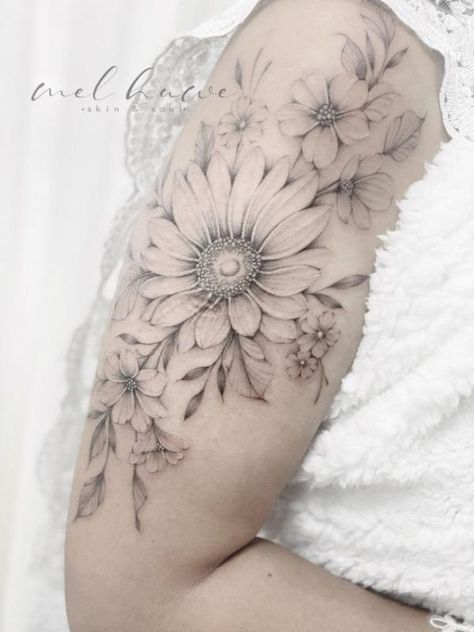 White daisy ink design Daisy Flower Tattoo Designs Shoulder, Daisy Upper Arm Tattoo, Sunflower Cherry Blossom Tattoo, Daisy Shoulder Cap Tattoo, Daisy Shoulder Tattoos For Women, Flower Tattoo Designs Shoulder, Black And White Daisy Tattoo, Delicate Sleeve Tattoo For Women, Daisy Tattoos For Women