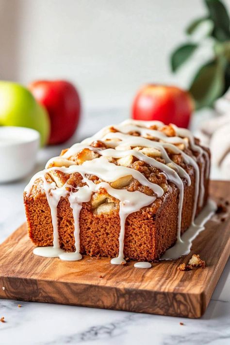 Soft, moist, and packed with warm, spiced apples, Amish apple fritter bread is the ultimate cozy treat. Topped with sweet glaze, it's hard to resist. Amish Apple Fritter, Easy Quick Bread, Quick Bread Recipes Easy, Quick Bread Recipe, Apple Fritter Bread, Sweet Glaze, Apple Fritter, Apple Bread, Amish Recipes