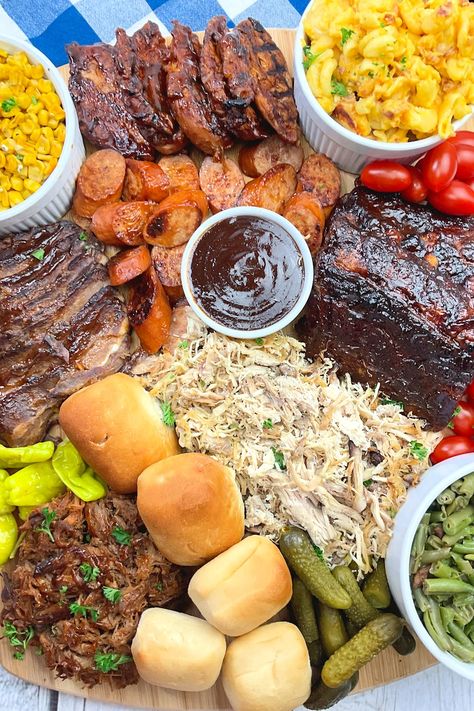 Delicious BBQ Charcuterie Board - Oh My Creative Bbq Charcuterie Board, Pickles Peppers, Bbq Charcuterie, Pork Brisket, I Heart Recipes, Honey Barbecue, Bbq Catering, Heart Recipes, Charcuterie Inspiration