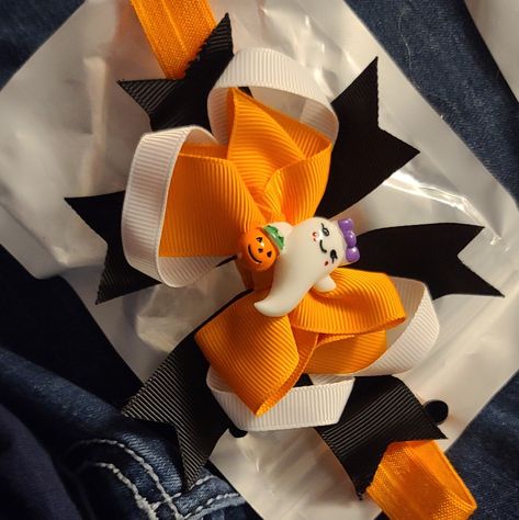 Halloween Baby Headband Bow Orange White Black With Cute Ghost With Pumpkin Ghost Headband, Baby Headband Bow, Ghost With Pumpkin, Halloween Hair Bows, Halloween Bows, Headband Bow, Baby Bow Headband, Halloween Baby, Halloween Hair