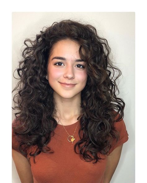 Curly Hair Specialists NJ on Instagram: “Texture 2 is one difficult #curls to maintain length and volume!!!! But #rëzocut does it!!!!! Do you know your texture? ——————————-” Flamboyant Natural Curly Hair, Curly Hair Armpit Length, Armpit Length Curly Hair, Long Curly Haircuts For Round Faces, Medium Length Naturally Curly Hair, Layered Curly Haircuts, Long Natural Curly Hair, Natural Curly Hair Cuts, Medium Length Curly Hair