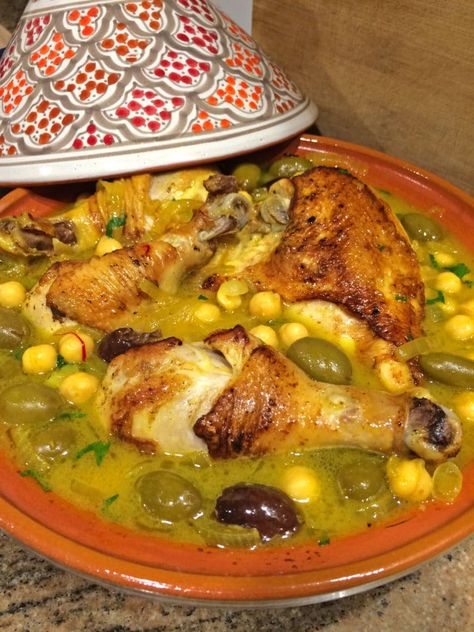 Tagine Recipes Chicken, Moroccan Tagine Recipes, Preserved Lemons Recipes, Tagine Cooking, Chicken Breast Crockpot Recipes, Crockpot Chicken Breast, Chicken Tagine, Recipes With Chicken, Moroccan Cooking