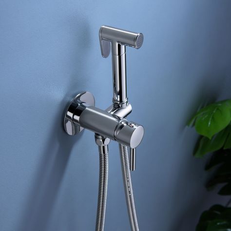 1. Premium modern hand bidet shower with jet and soft spray mode by rotating the spray nozzle, and this bidet sprayer set control the waterflow rate by the trigger, high performance in bathroom toilet usage. 2. Bidet Sprayer Wall Mounted, Brass Toilet, Toilet Bidet, Toilet Spray, Bidet Sprayer, Feminine Wash, Traditional Toilets, Bidet Toilet, Single Hole Faucet