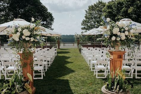 Host your midwest wedding at a stunning 385-acre garden surrounded by lakes, a beautifully restored 1834 Greek Revival Farmhouse, a grand French-inspired castle, and more! Venue Pictured: Newfields Indianapolis, IN Newfields Wedding, Greek Revival Farmhouse, Indiana Wedding Venues, Wedding Venues Indianapolis, Castle Wedding Venue, Midwest Wedding, Reception Seating, Indianapolis Wedding, Ceremony Seating